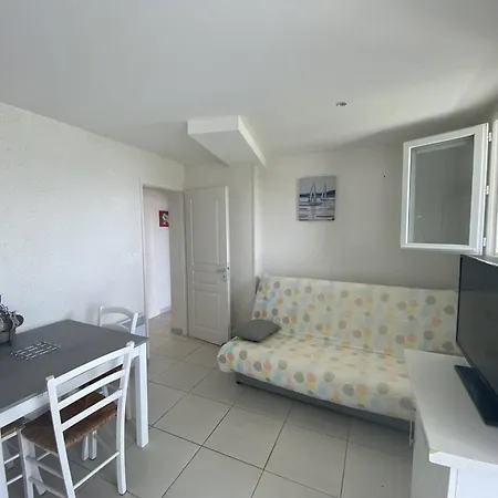 T2 2* Avec Terrasse & Jardinet - 400m - Fr-1-738-45 * Saint-Palais-sur-Mer